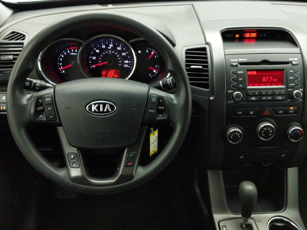2012 Kia Sorento - Driver Dash