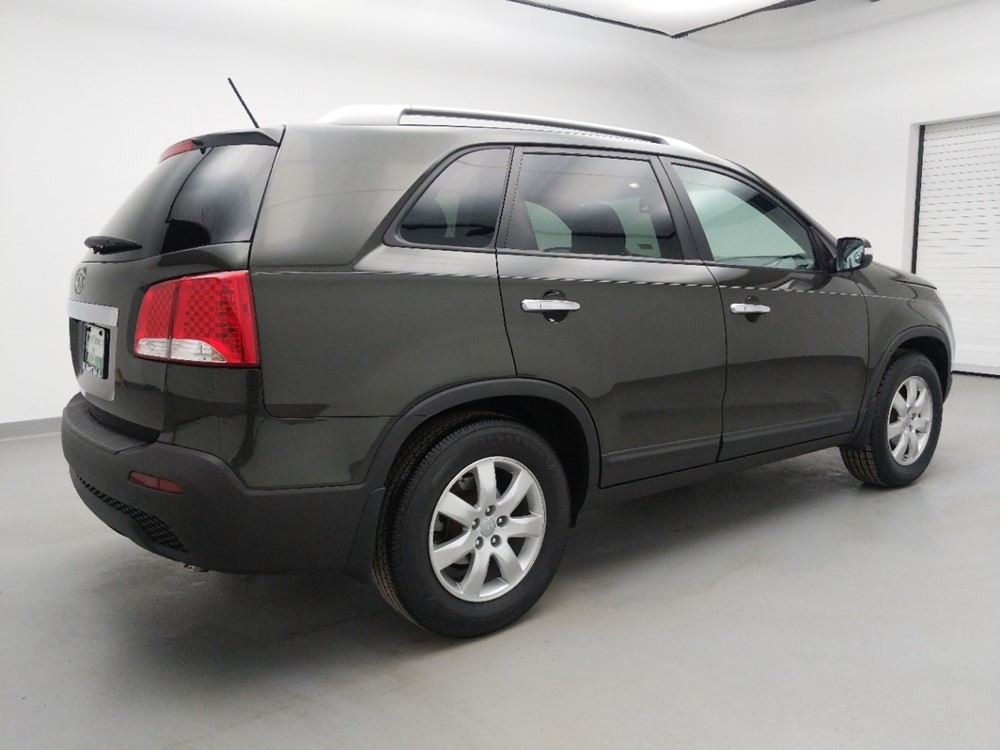 2012 Kia Sorento - Passenger Rear Side
