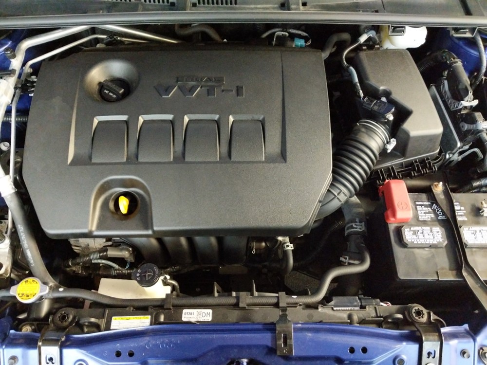 2016 Toyota Corolla - Engine