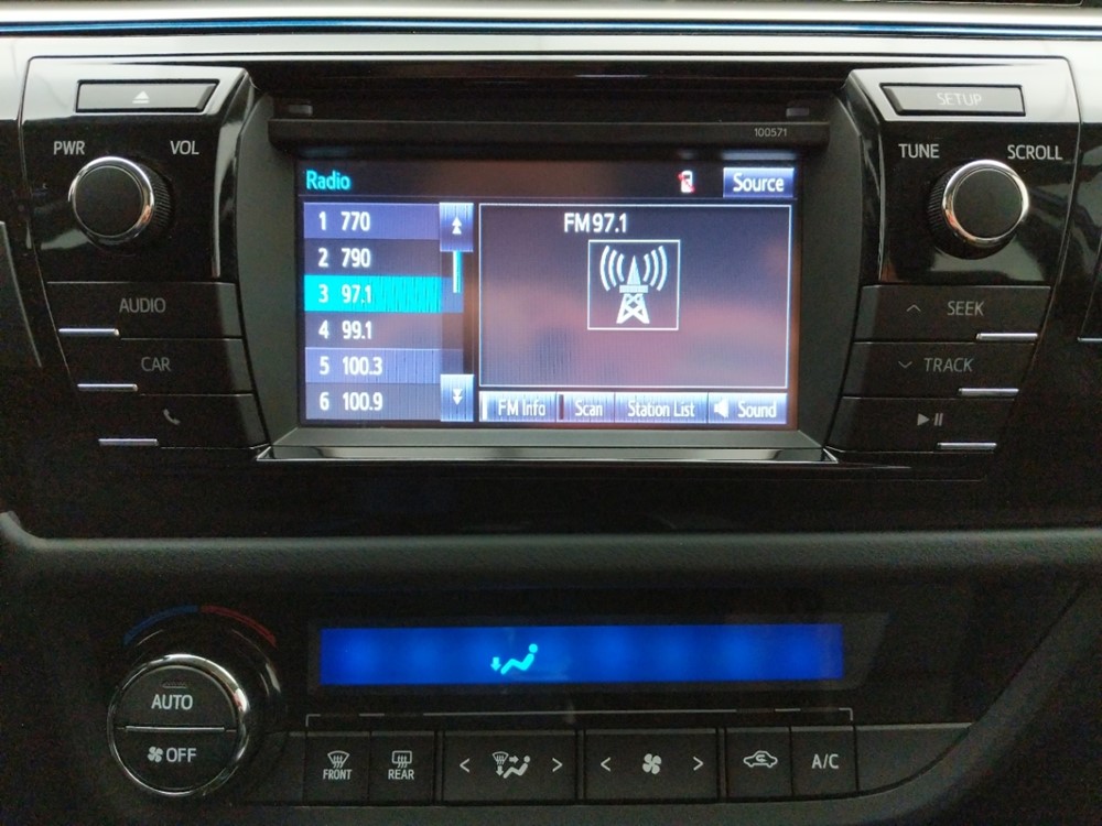 2016 Toyota Corolla - Stereo Package