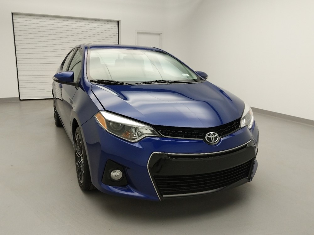 2016 Toyota Corolla - Passenger Front Hood