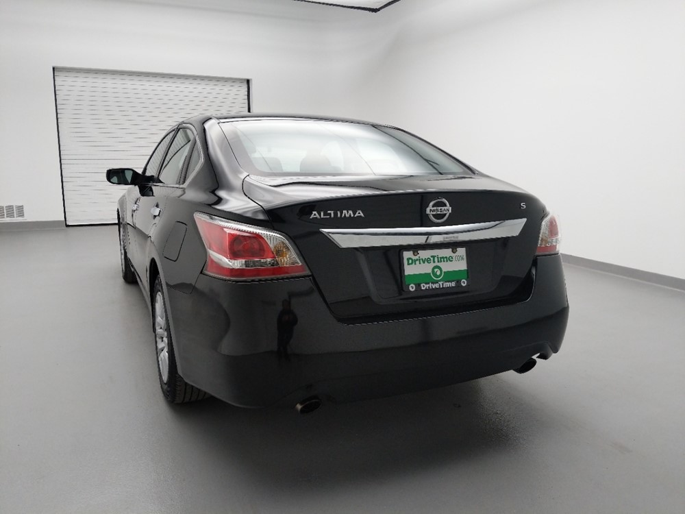 2015 Nissan Altima - Driver Rear Trunk