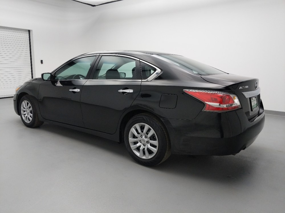 2015 Nissan Altima - Driver Rear Side
