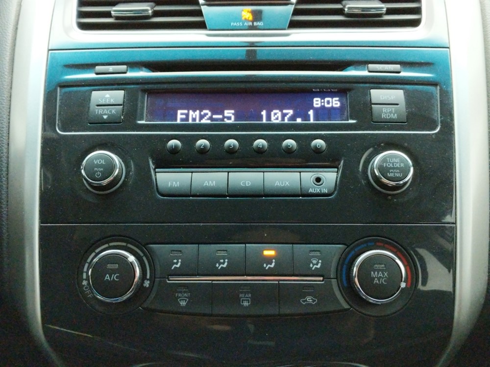2015 Nissan Altima - Stereo Package