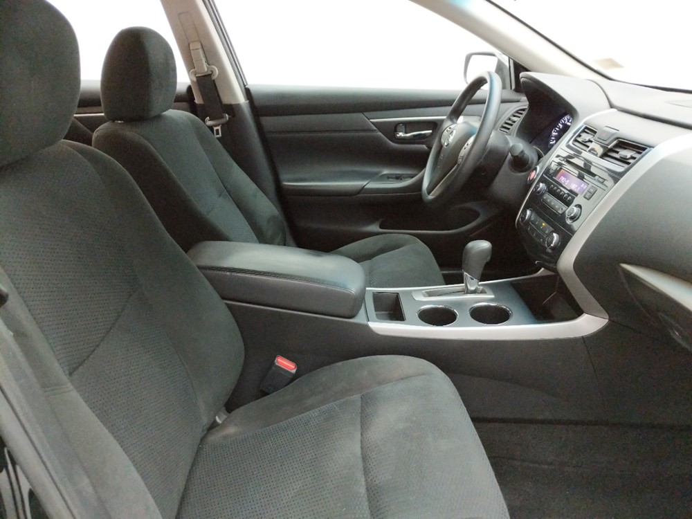 2015 Nissan Altima - Passenger Front Seat