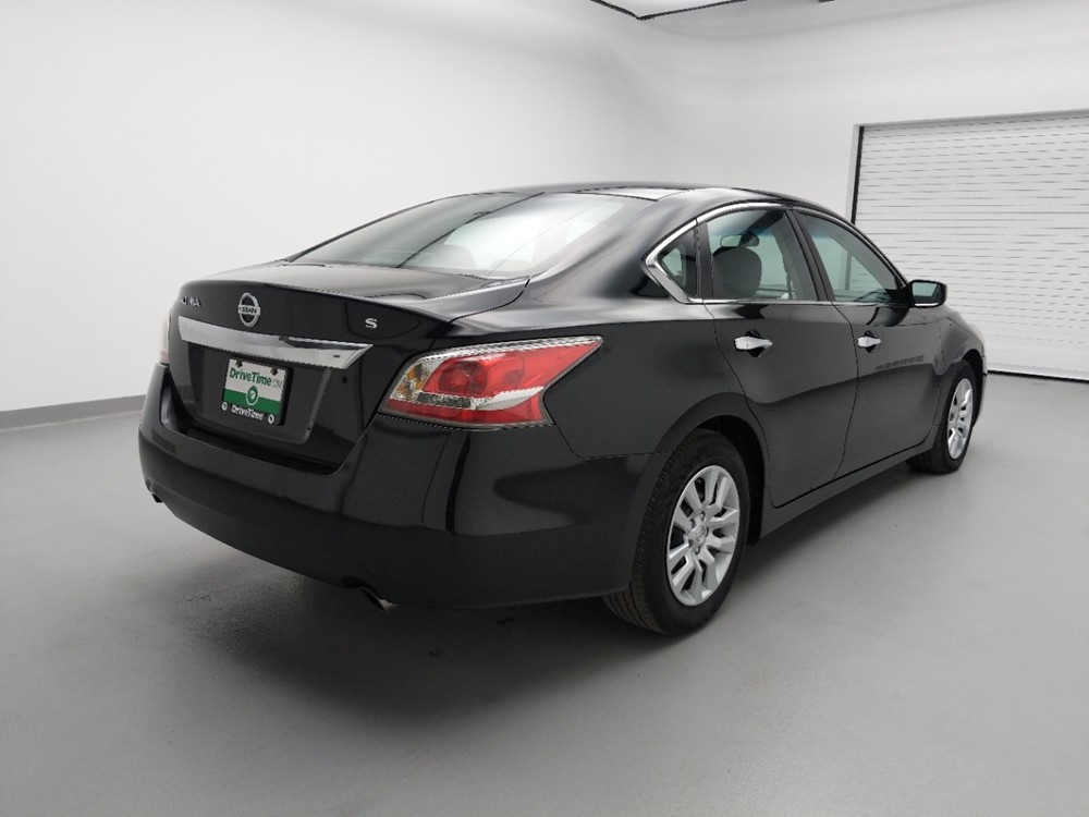 2015 Nissan Altima - Passenger Rear Bumper