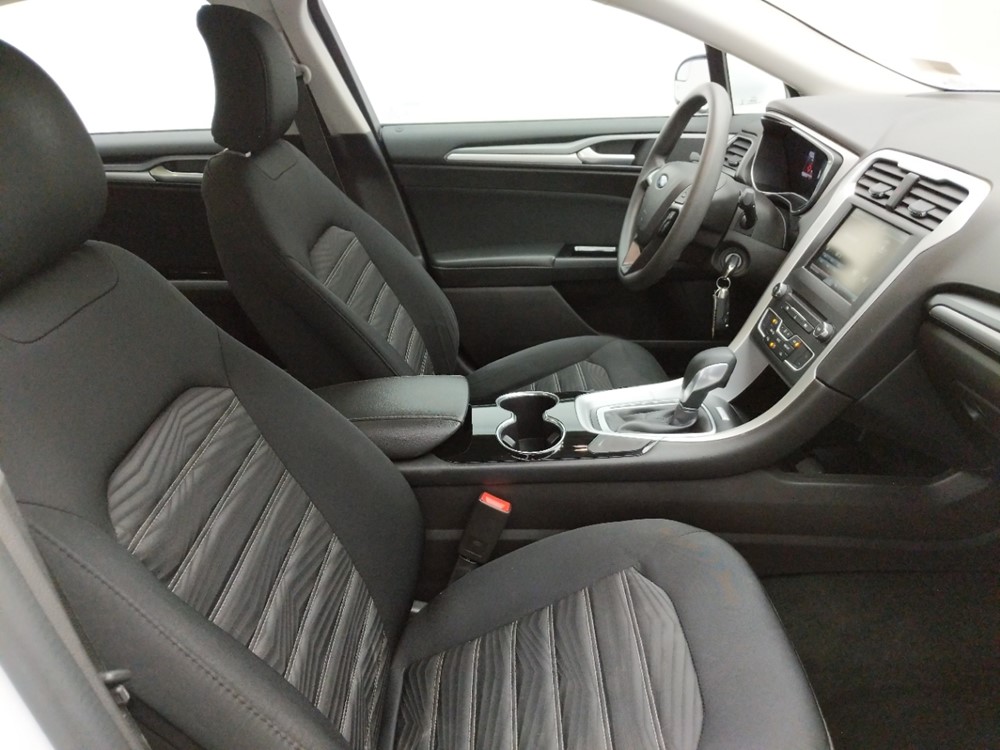 2016 Ford Fusion - Passenger Front Seat