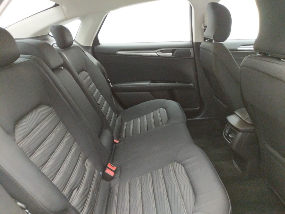 2016 Ford Fusion - Passenger Rear Seat