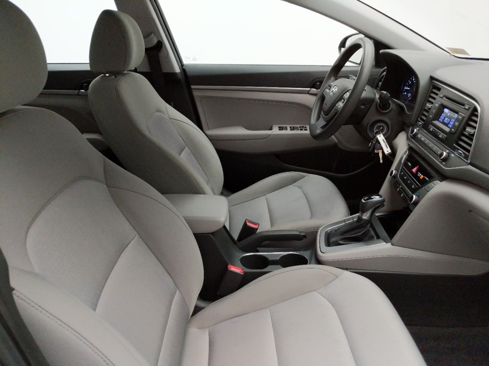 2017 Hyundai Elantra - Passenger Front Seat
