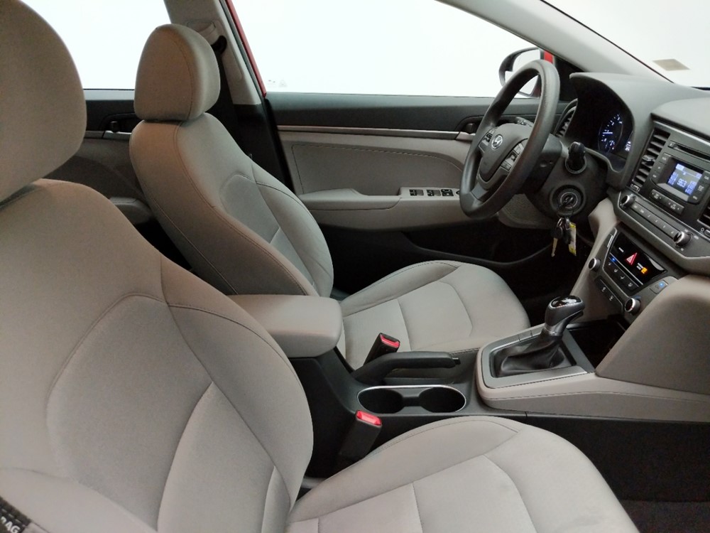 2017 Hyundai Elantra - Passenger Front Seat