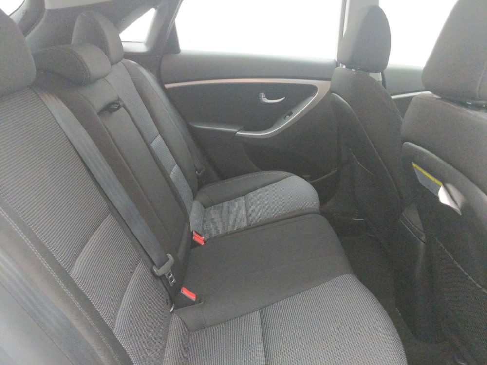 2017 Hyundai Elantra - Passenger Rear Seat
