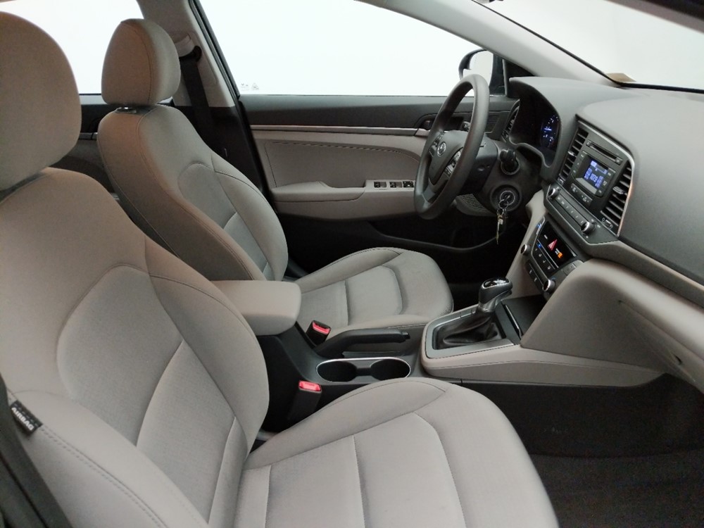 2017 Hyundai Elantra - Passenger Front Seat