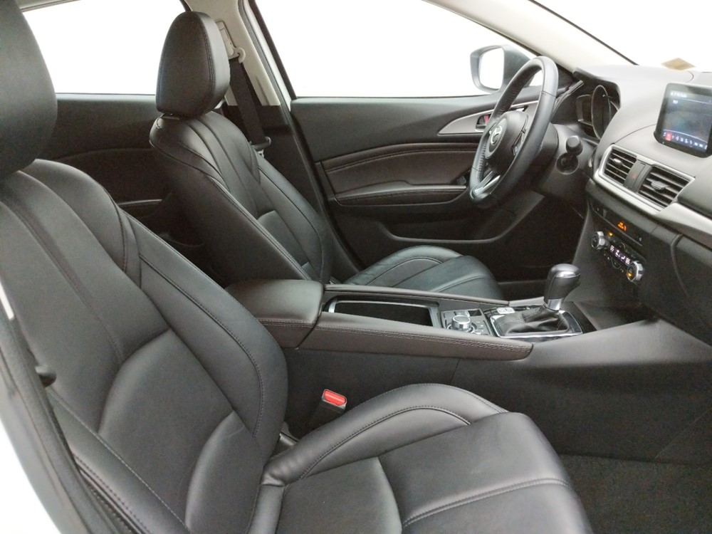 2017 Mazda Mazda3 - Passenger Front Seat