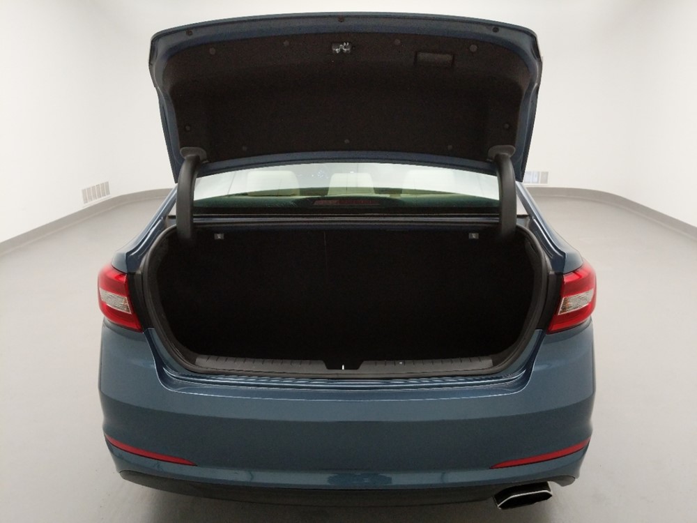 2017 Hyundai Sonata - Trunk