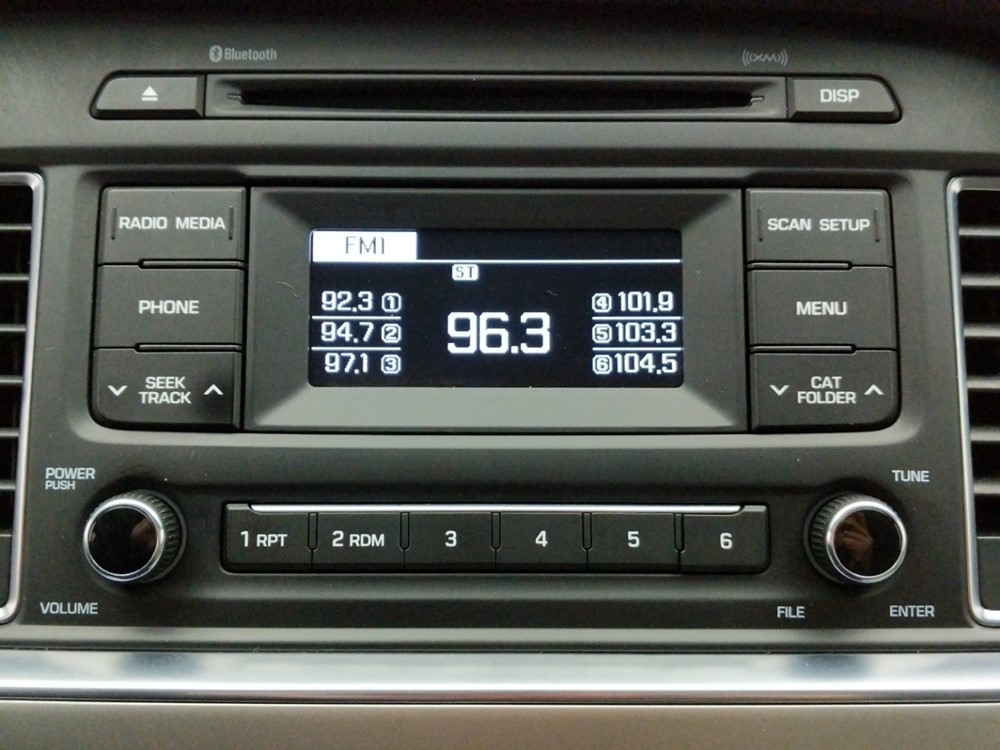 2017 Hyundai Sonata - Stereo Package