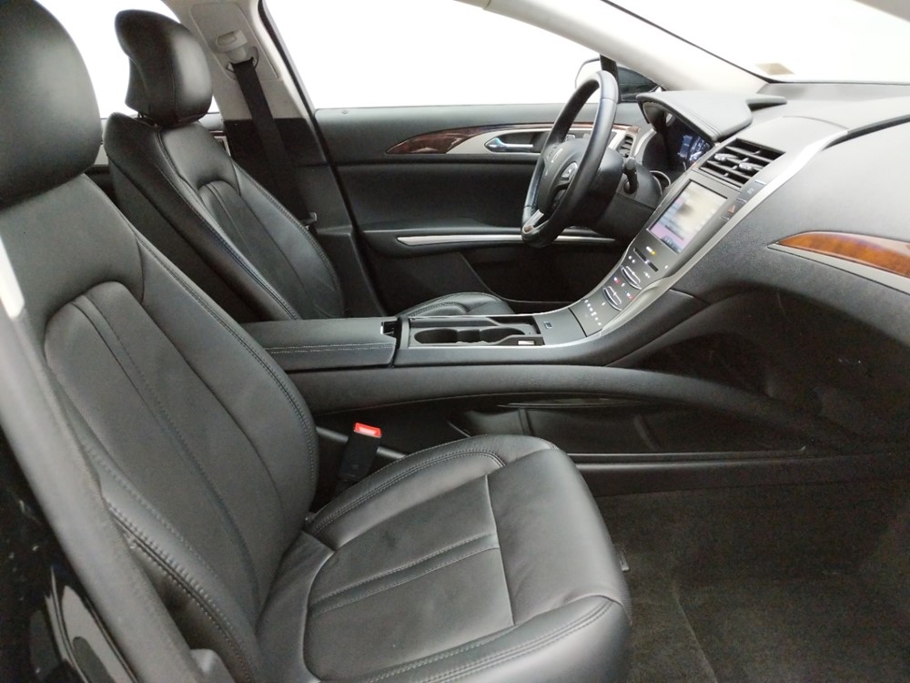 2016 Lincoln MKZ - Passenger Front Seat