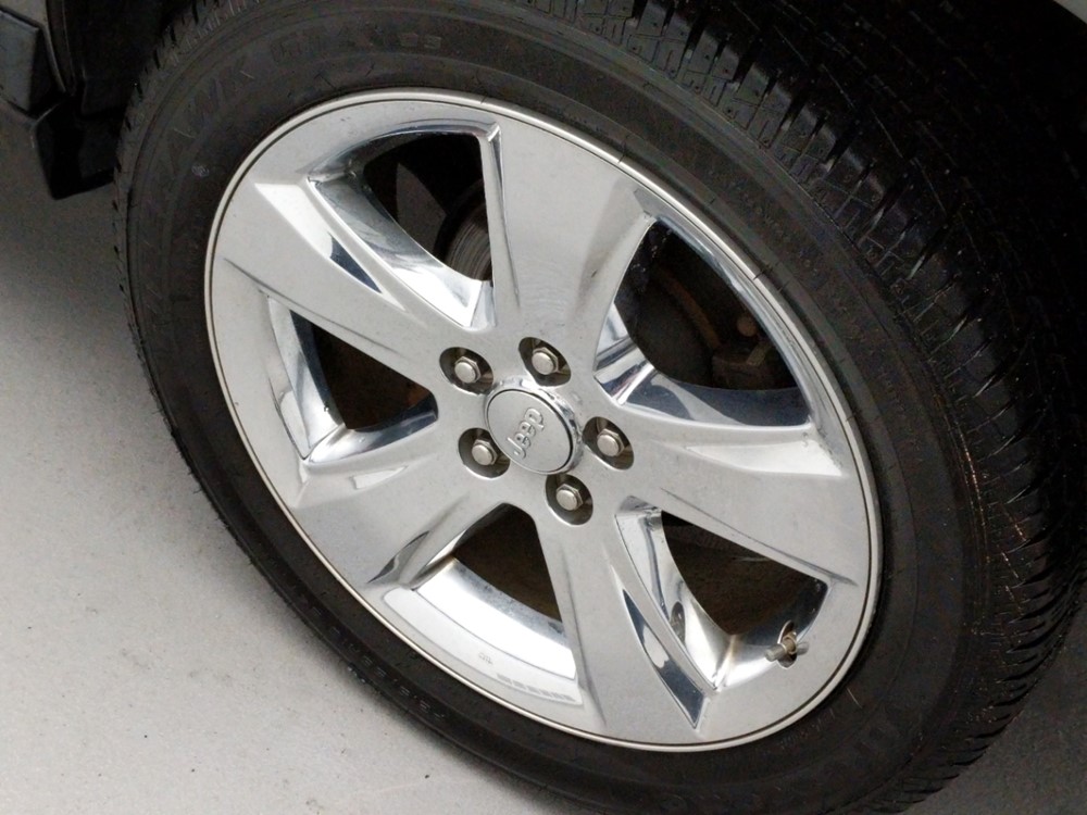 2011 Jeep Compass - Wheel