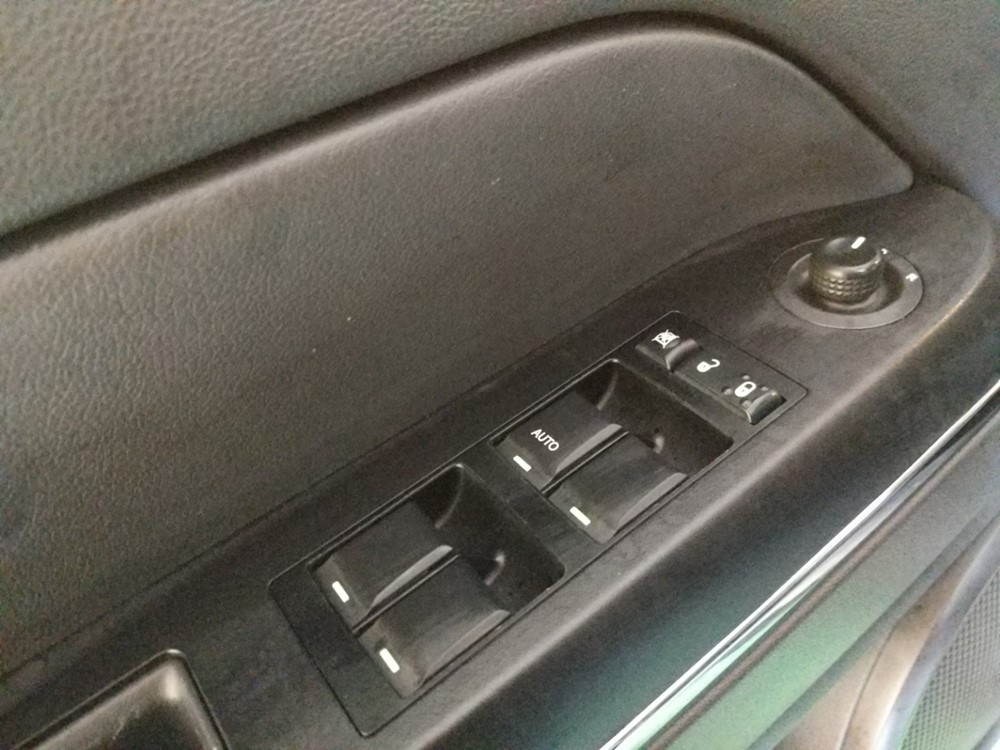 2011 Jeep Compass - Driver Power Windows/Lock Control