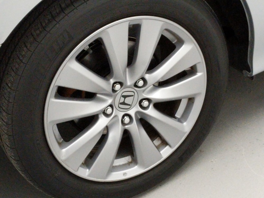 2012 Honda Accord - Wheel