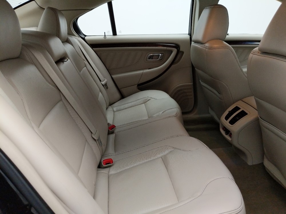 2011 Ford Taurus - Passenger Front Seat