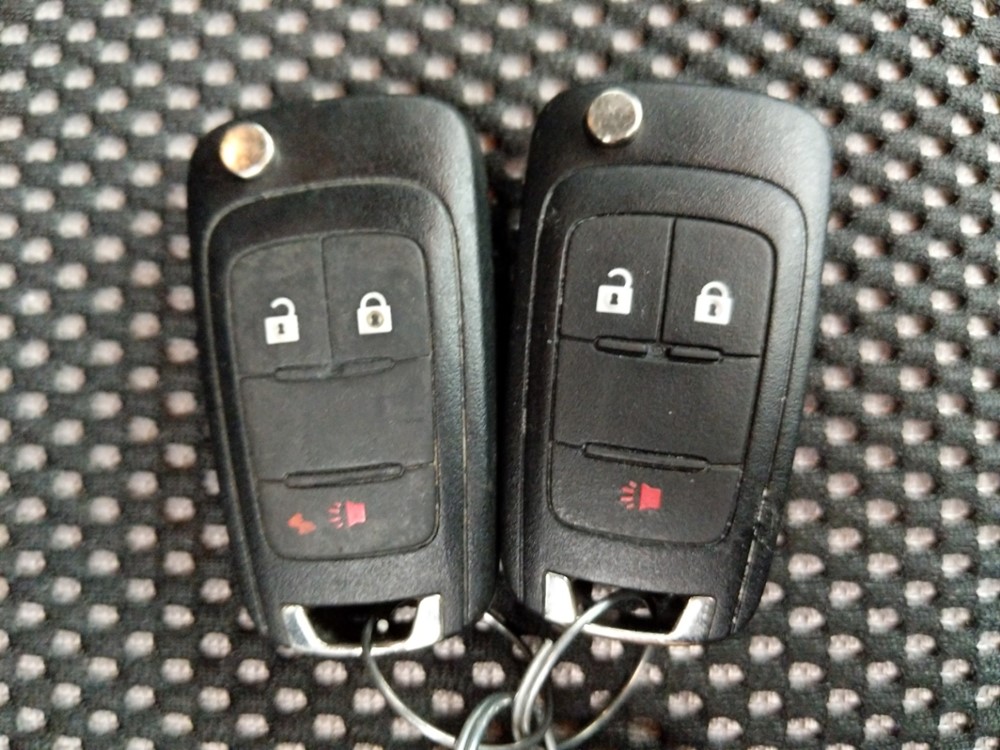 2012 Chevrolet Equinox - Keys