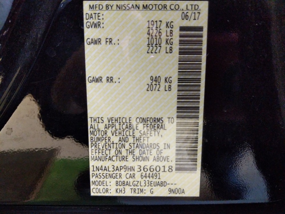 2017 Nissan Altima - VIN Plate