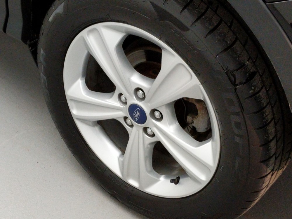 2014 Ford Escape - Wheel