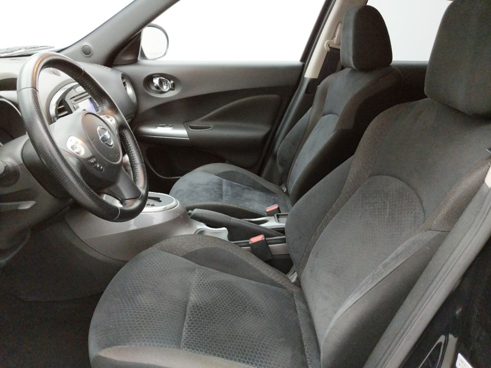 2011 Nissan JUKE - Driver Front Seat