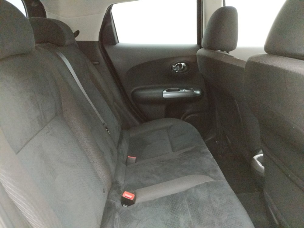 2011 Nissan JUKE - Passenger Rear Seat
