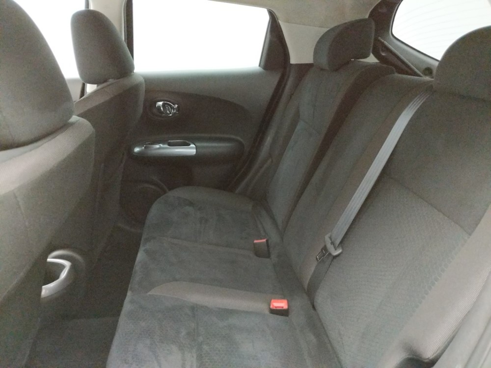 2011 Nissan JUKE - Driver Rear Seat