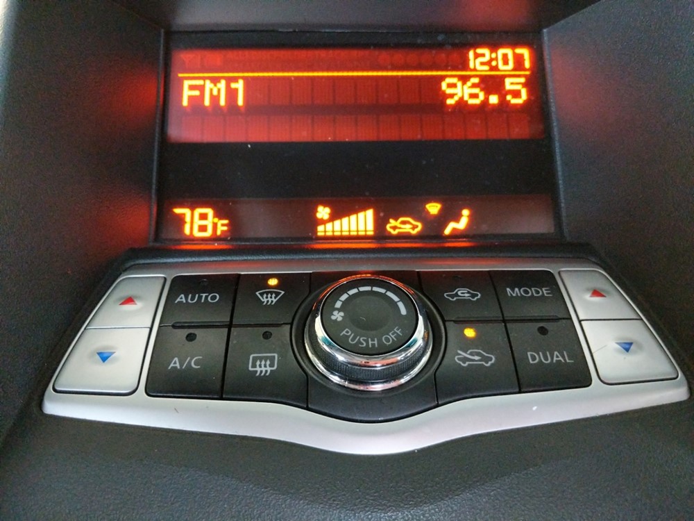 2014 Nissan Maxima - Stereo Package