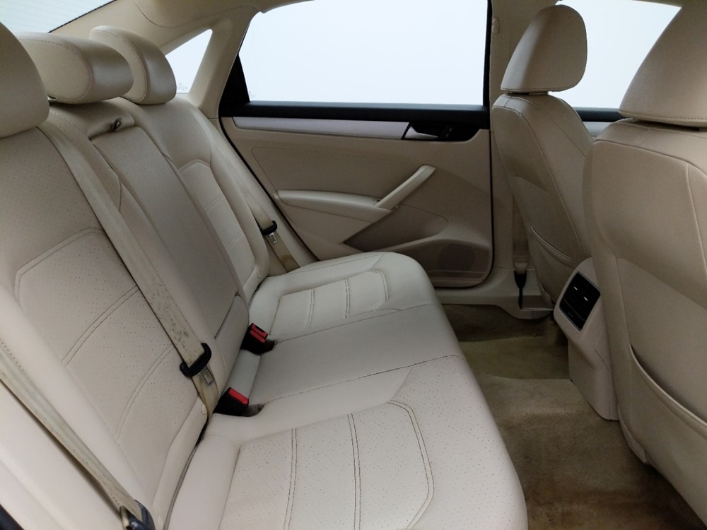 2013 Volkswagen Passat - Passenger Rear Seat