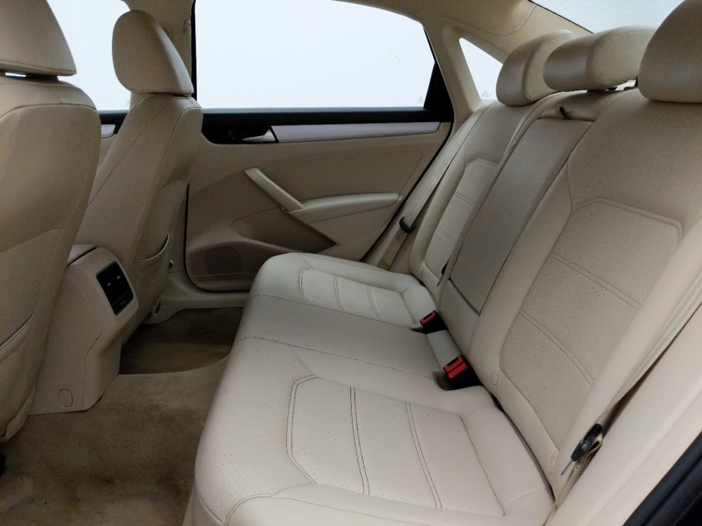 2013 Volkswagen Passat - Driver Rear Seat