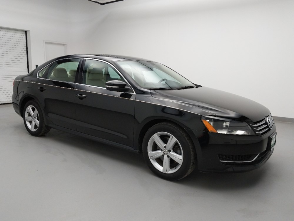 2013 Volkswagen Passat - Passenger Front Side