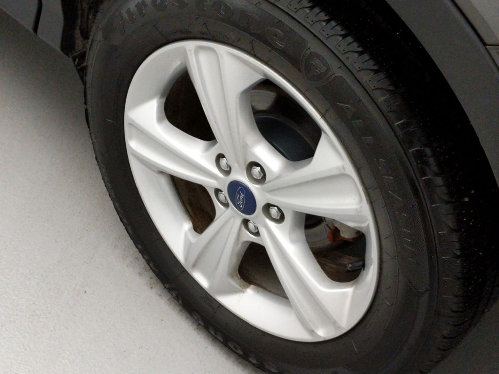 2015 Ford Escape - Wheel
