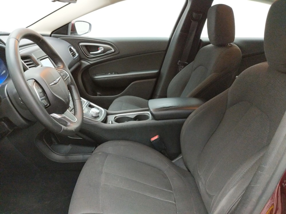 2015 Chrysler 200 - Driver Front Seat
