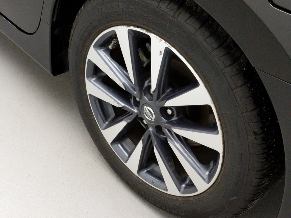 2017 Nissan Altima - Wheel