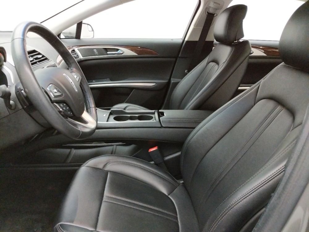 2016 Lincoln MKZ - Driver Front Seat