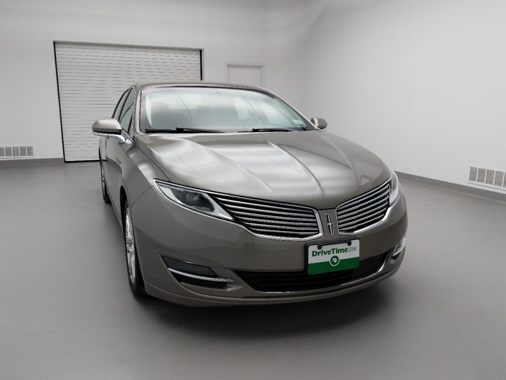 2016 Lincoln MKZ - Passenger Front Hood