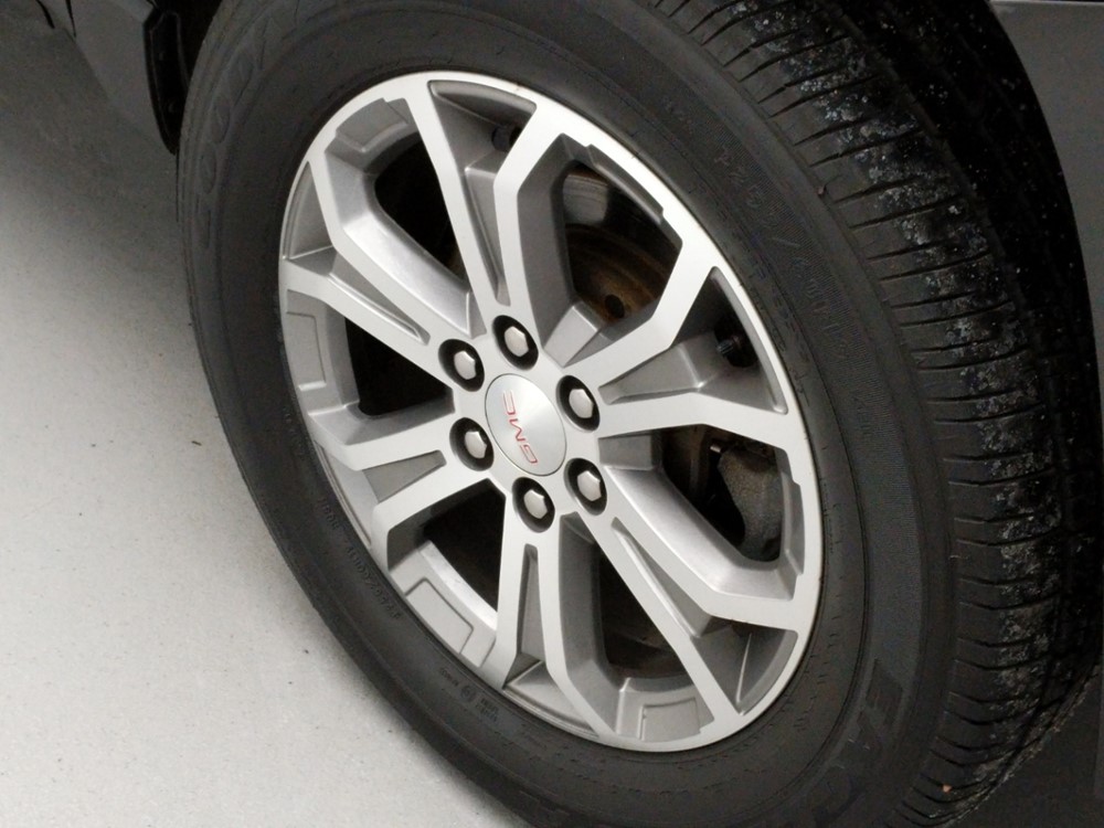 2016 GMC Acadia - Wheel
