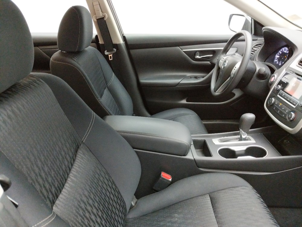 2017 Nissan Altima - Passenger Front Seat