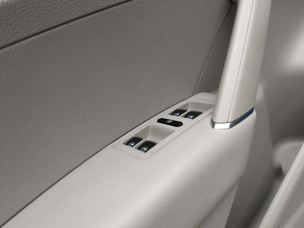 2017 Volkswagen Passat - Driver Power Windows/Lock Control