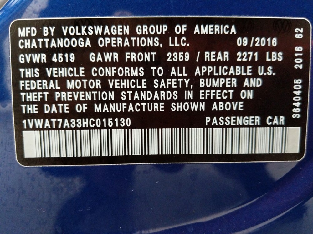 2017 Volkswagen Passat - VIN Plate