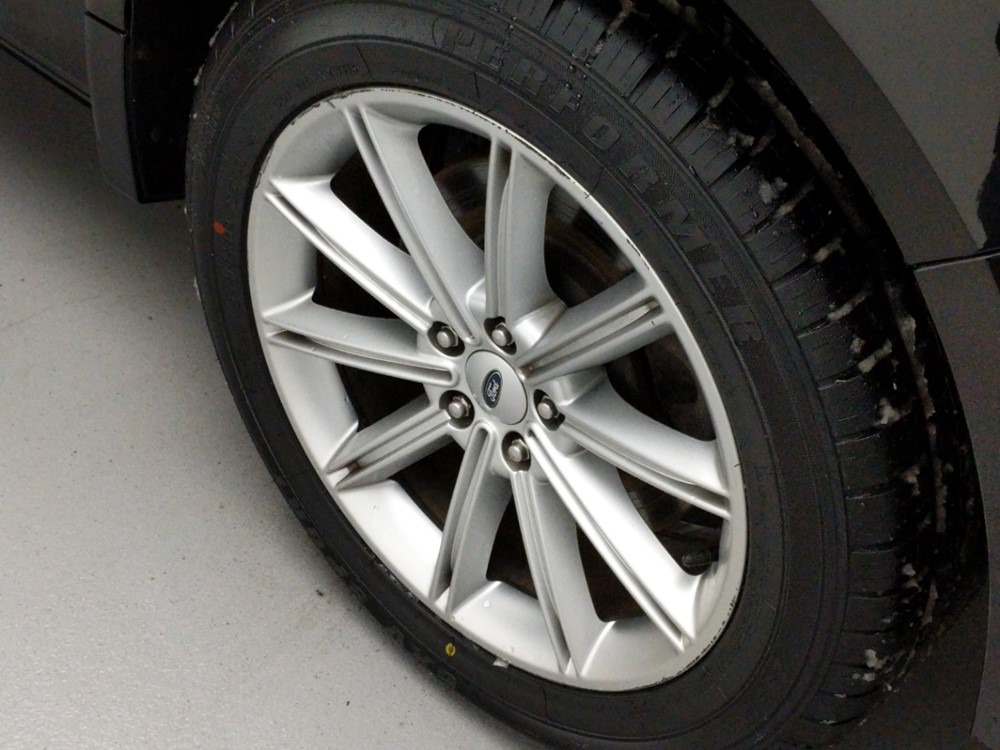 2015 Ford Flex - Wheel