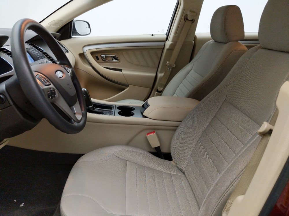 2014 Ford Taurus - Driver Front Seat