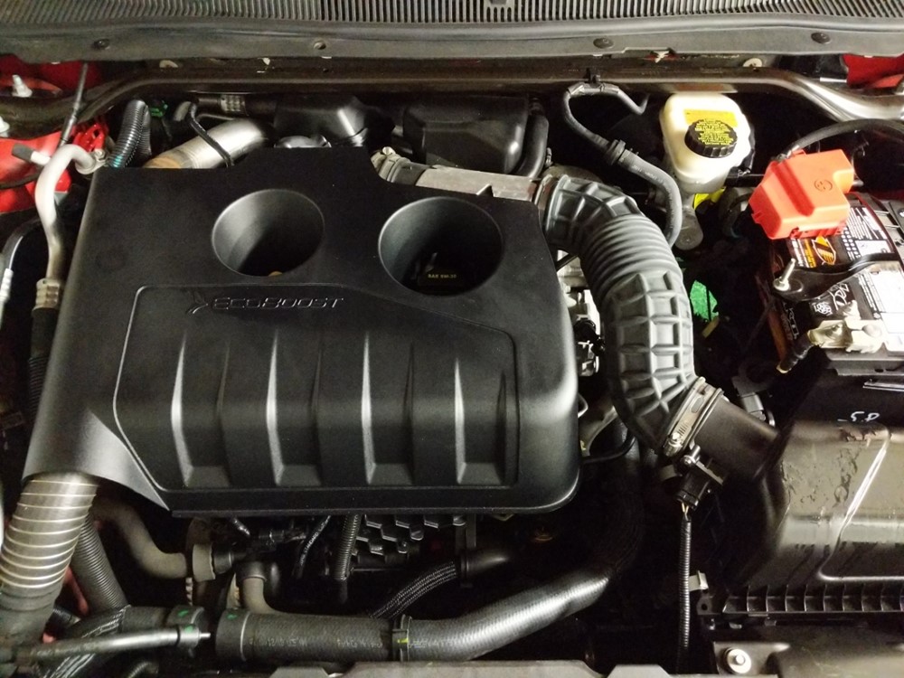 2014 Ford Taurus - Engine