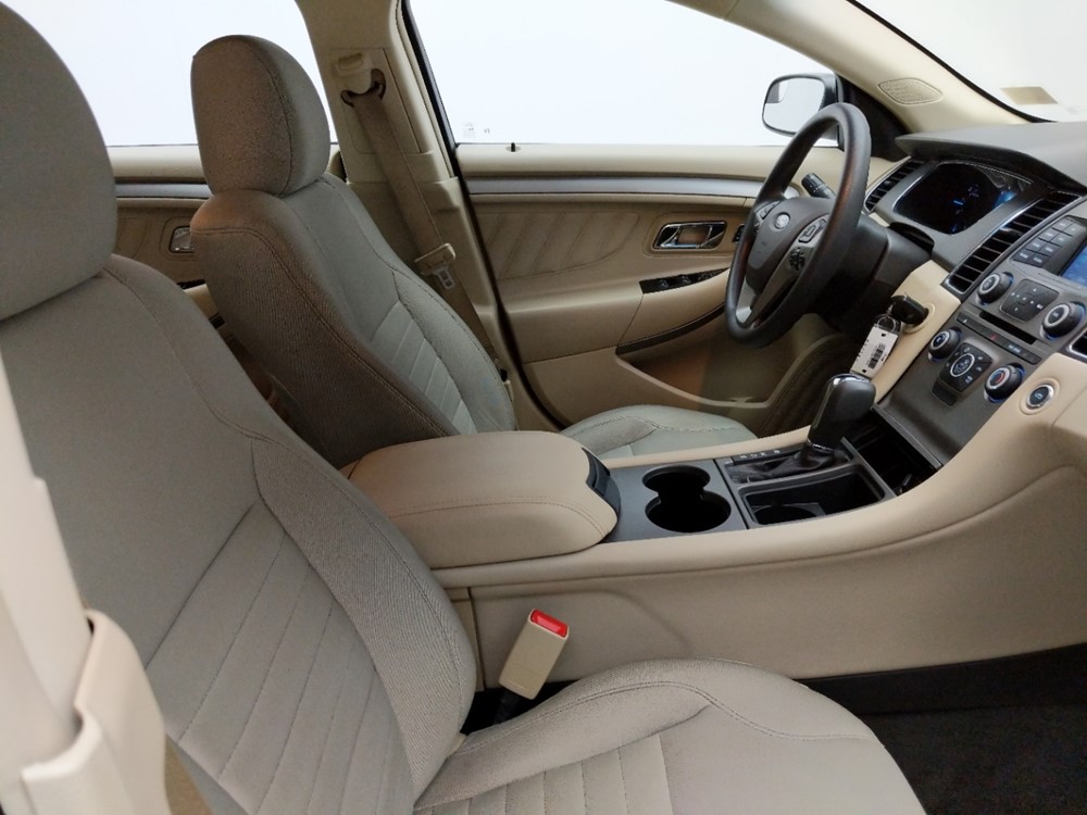 2014 Ford Taurus - Passenger Front Seat