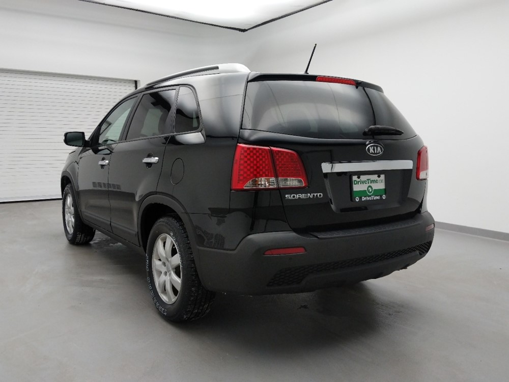 2013 Kia Sorento - Driver Rear Bumper