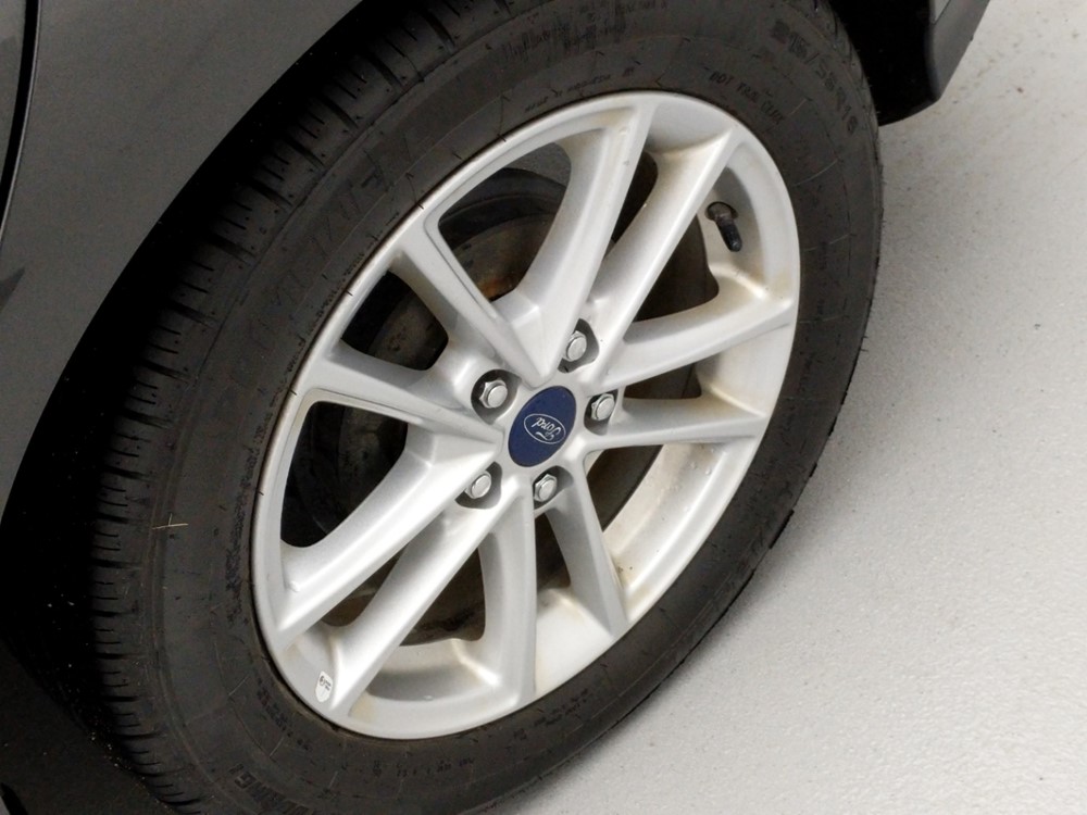 2017 Ford Focus - Wheel