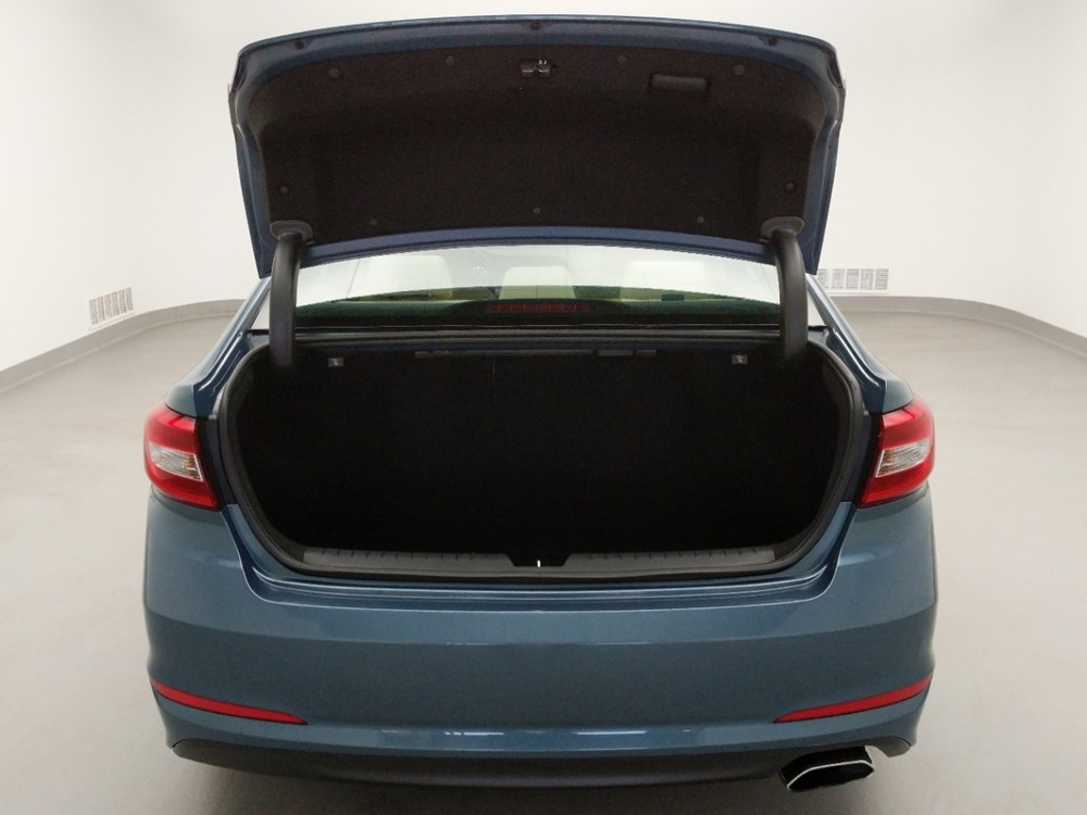 2017 Hyundai Sonata - Trunk